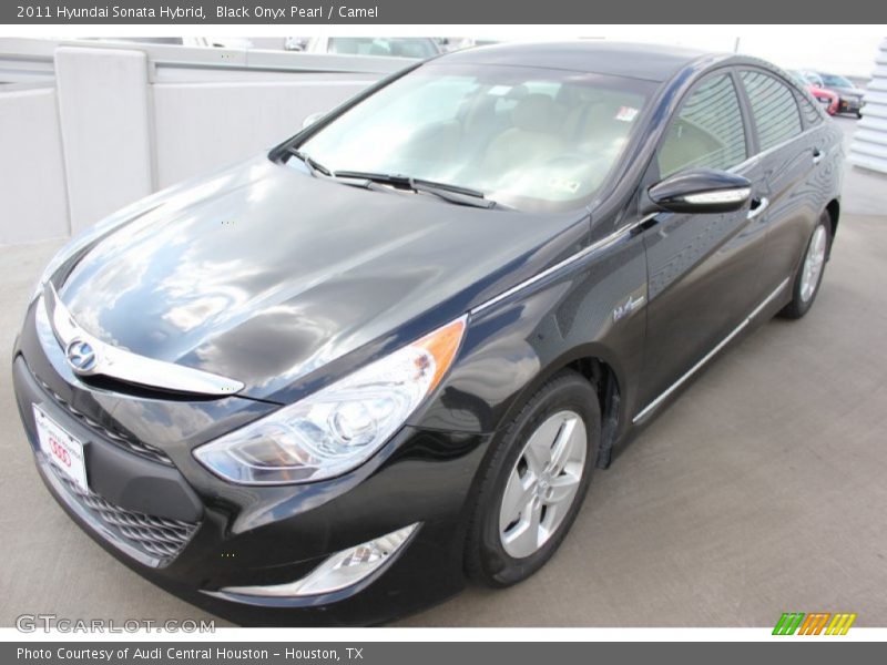 Black Onyx Pearl / Camel 2011 Hyundai Sonata Hybrid