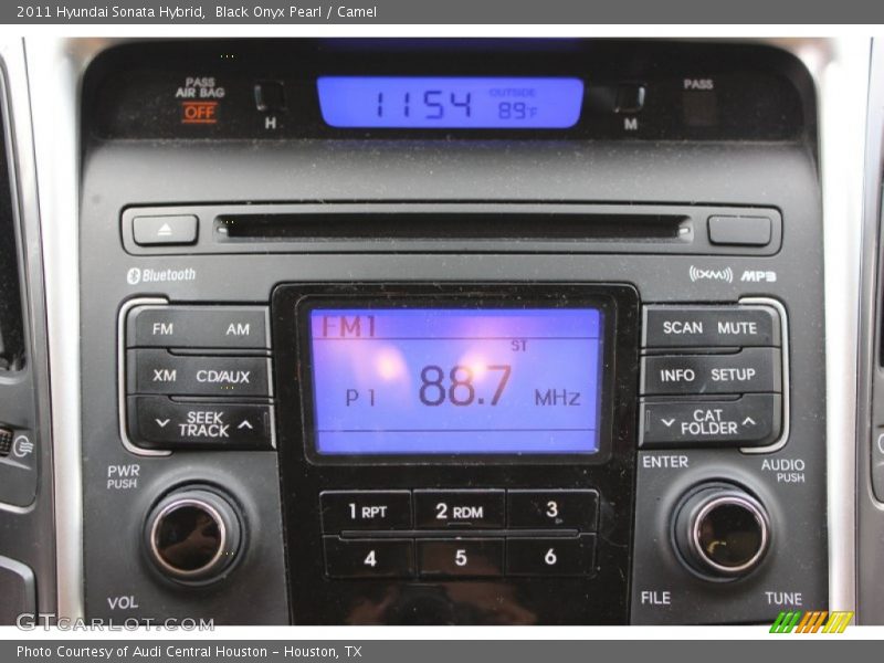 Black Onyx Pearl / Camel 2011 Hyundai Sonata Hybrid