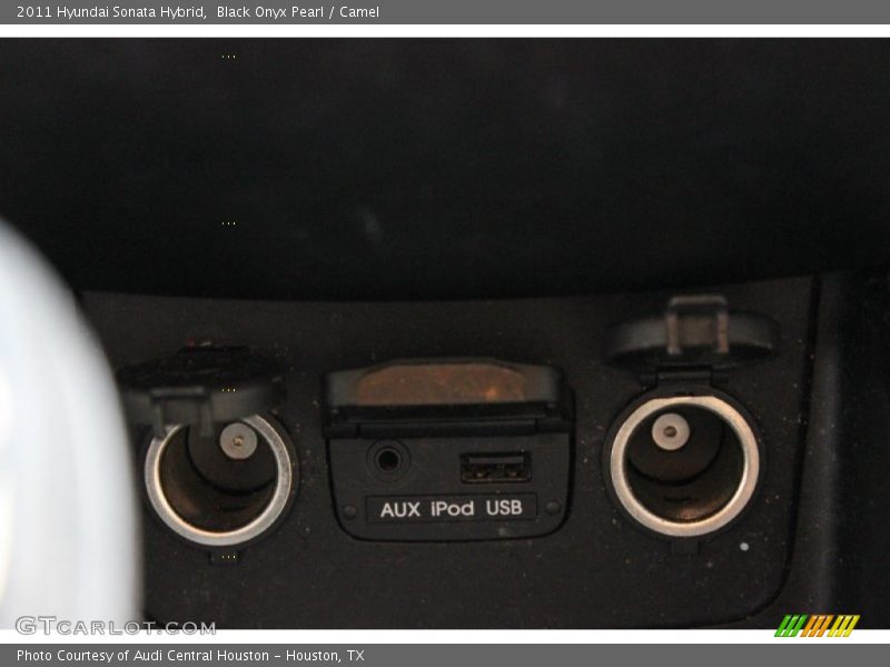 Black Onyx Pearl / Camel 2011 Hyundai Sonata Hybrid