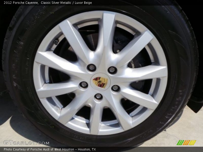 Classic Silver Metallic / Luxor Beige 2012 Porsche Cayenne