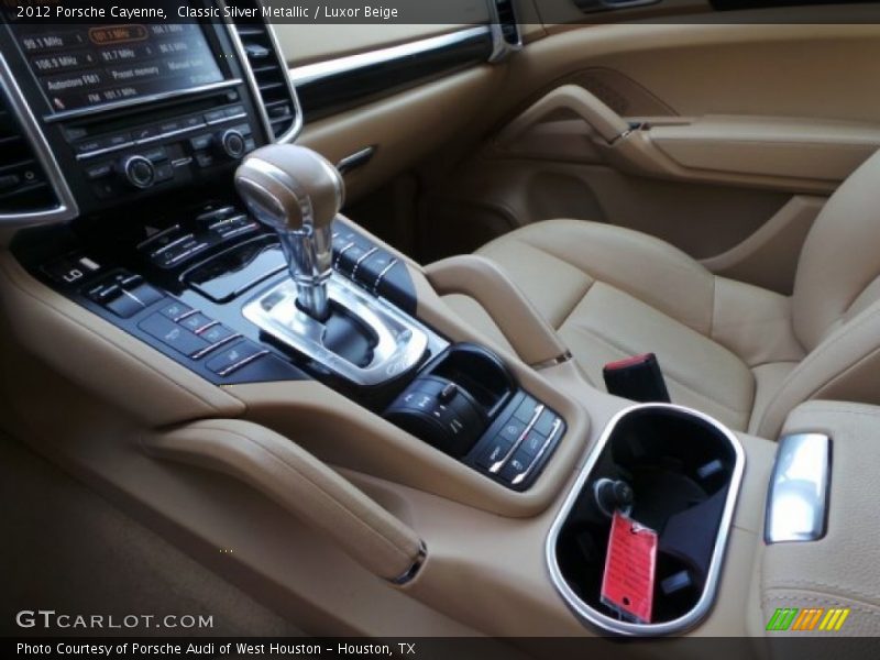 Classic Silver Metallic / Luxor Beige 2012 Porsche Cayenne