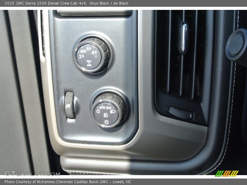 Onyx Black / Jet Black 2015 GMC Sierra 1500 Denali Crew Cab 4x4