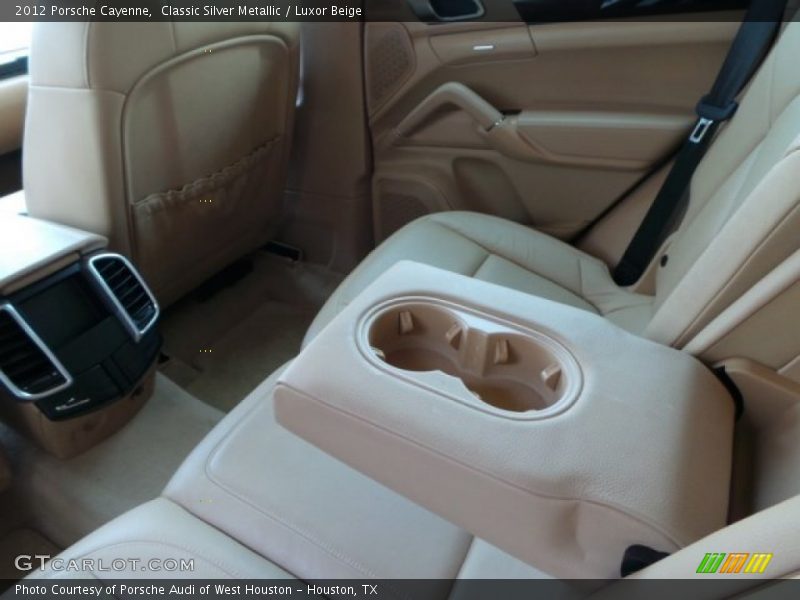 Classic Silver Metallic / Luxor Beige 2012 Porsche Cayenne