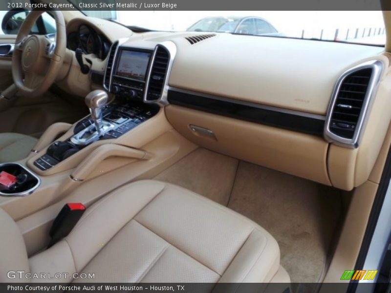 Classic Silver Metallic / Luxor Beige 2012 Porsche Cayenne
