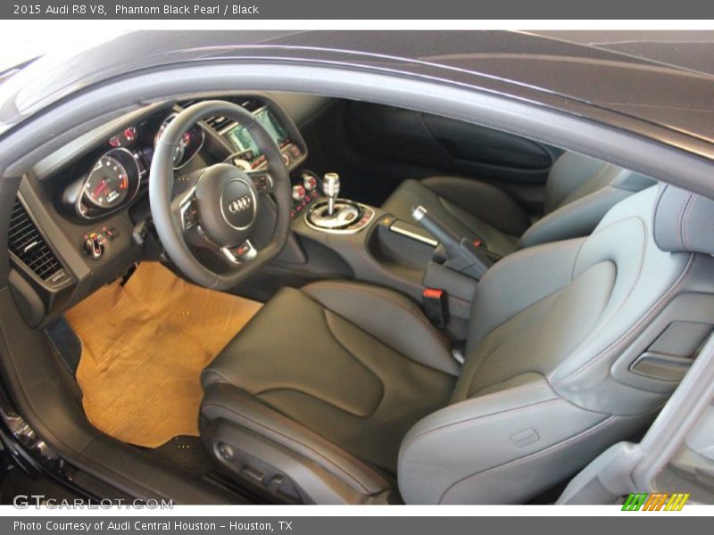 Front Seat of 2015 R8 V8