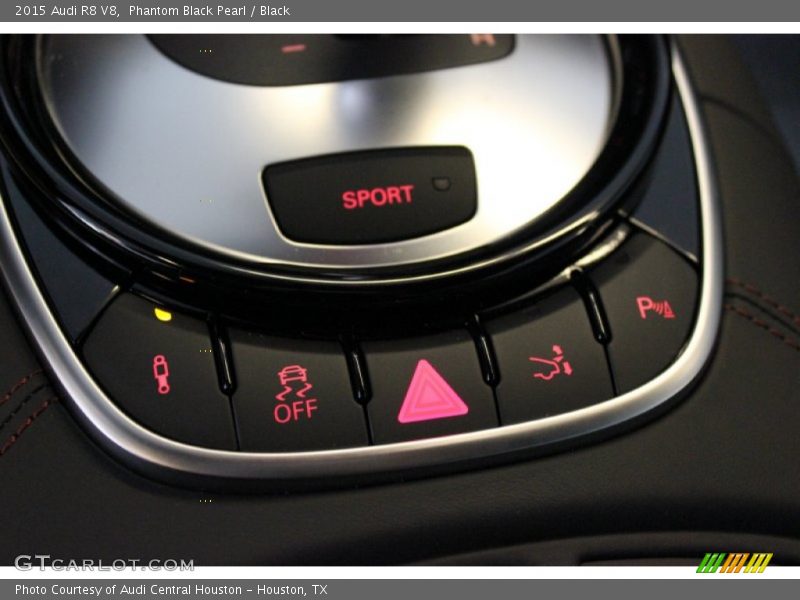 Controls of 2015 R8 V8