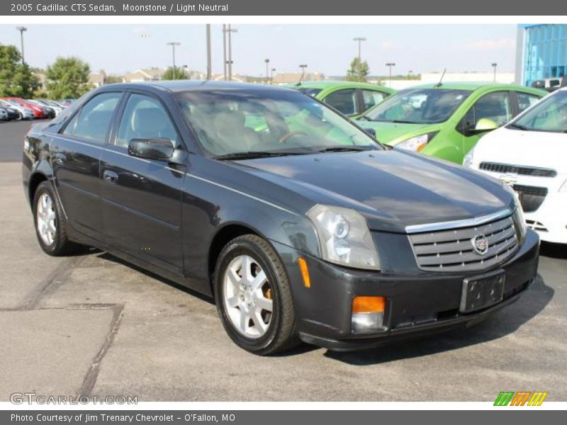 Moonstone / Light Neutral 2005 Cadillac CTS Sedan