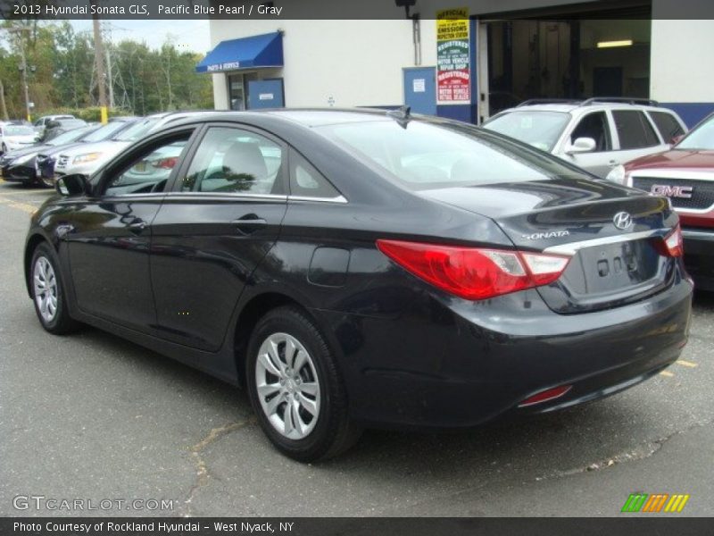 Pacific Blue Pearl / Gray 2013 Hyundai Sonata GLS
