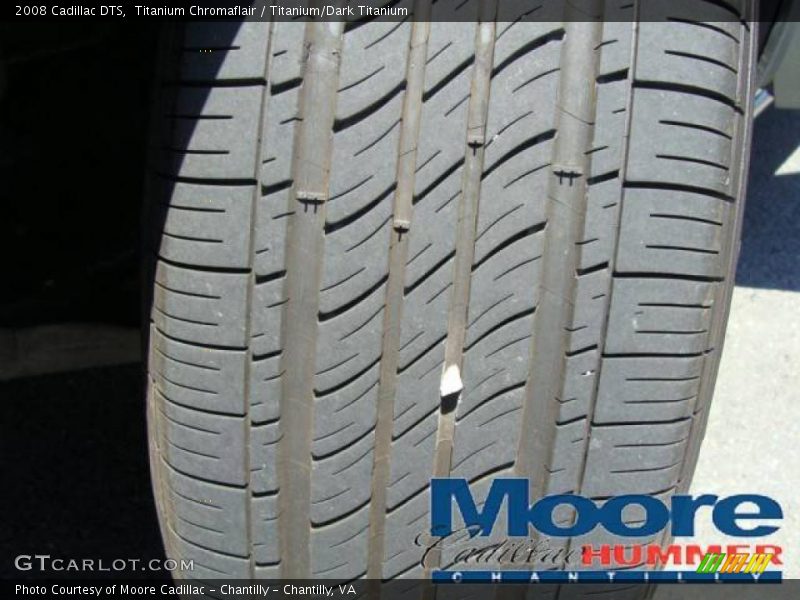 Titanium Chromaflair / Titanium/Dark Titanium 2008 Cadillac DTS