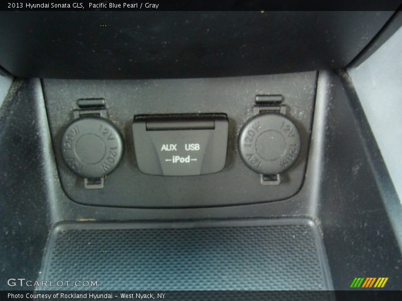 Pacific Blue Pearl / Gray 2013 Hyundai Sonata GLS