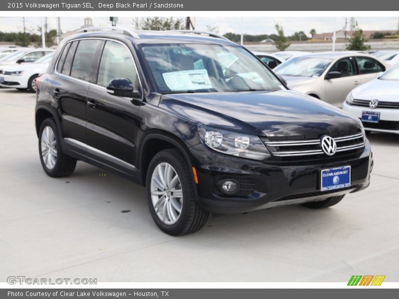 Deep Black Pearl / Sandstone 2015 Volkswagen Tiguan SEL