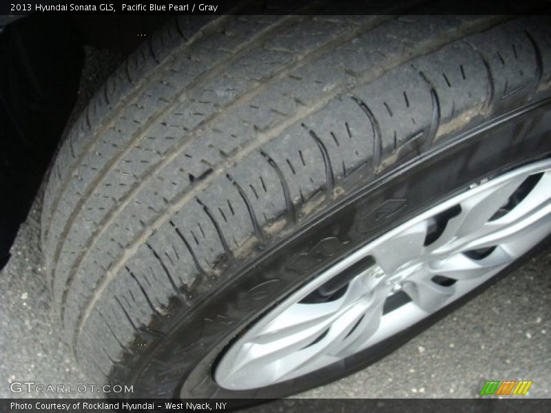 Pacific Blue Pearl / Gray 2013 Hyundai Sonata GLS