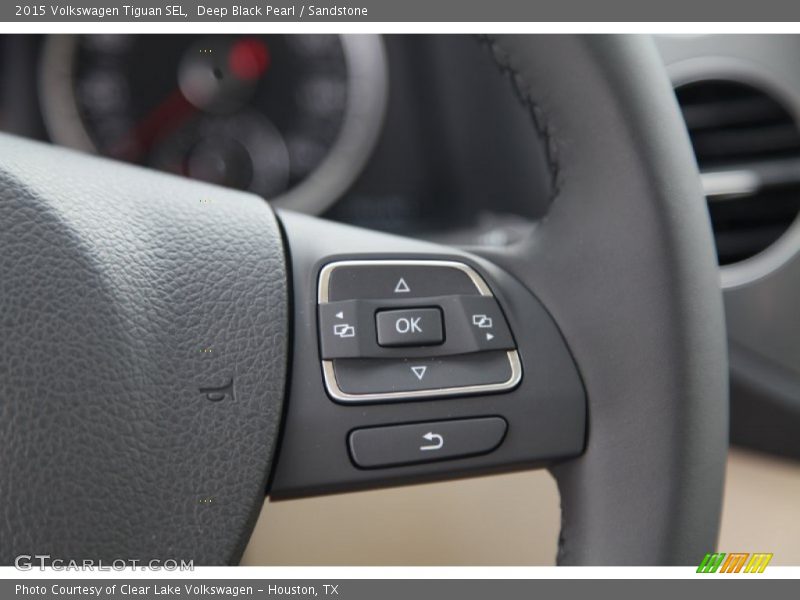 Controls of 2015 Tiguan SEL