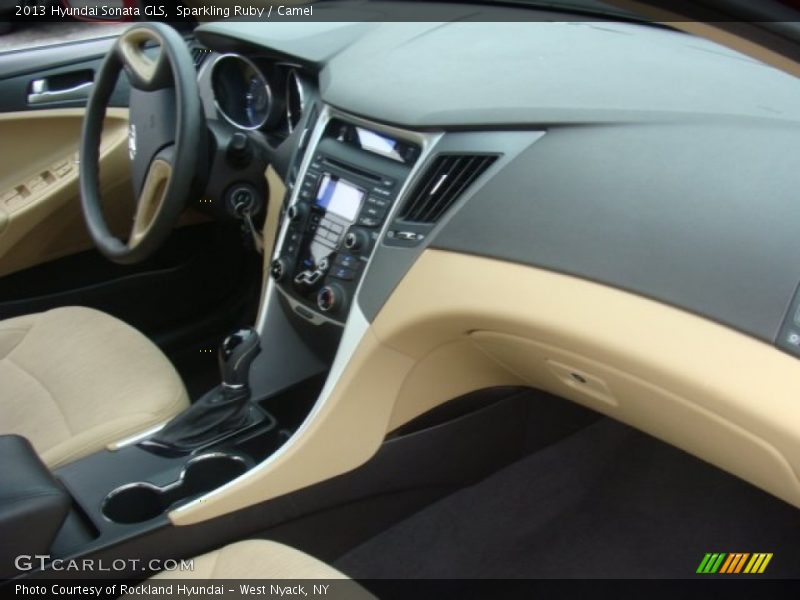 Sparkling Ruby / Camel 2013 Hyundai Sonata GLS