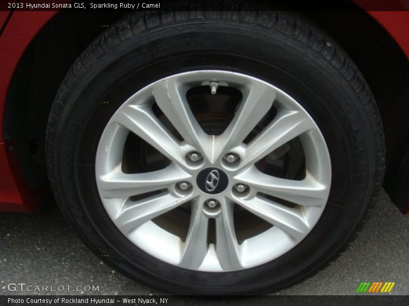 Sparkling Ruby / Camel 2013 Hyundai Sonata GLS