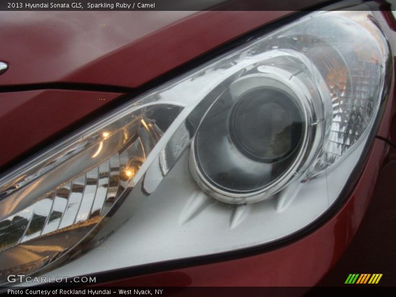 Sparkling Ruby / Camel 2013 Hyundai Sonata GLS