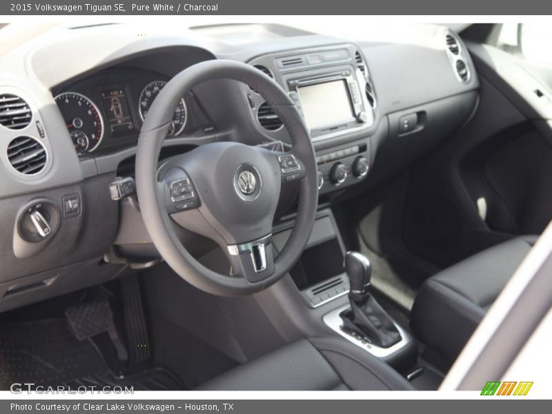 Charcoal Interior - 2015 Tiguan SE 