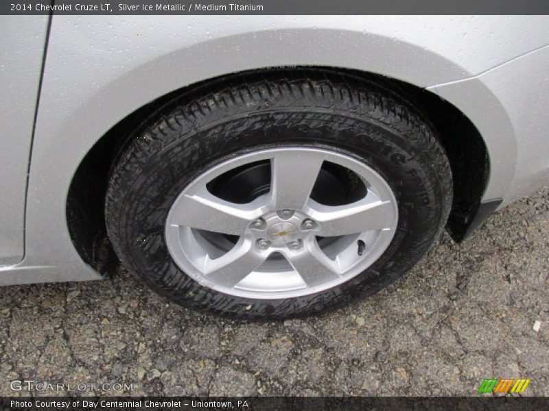 Silver Ice Metallic / Medium Titanium 2014 Chevrolet Cruze LT