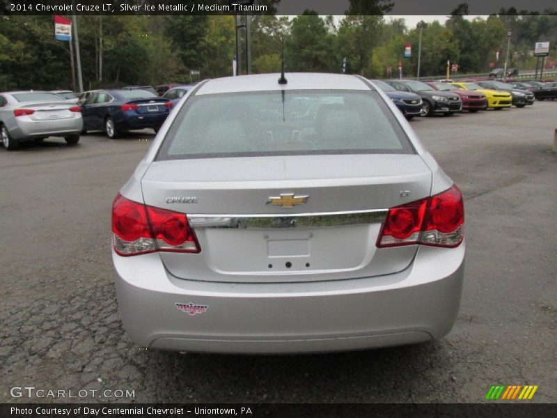 Silver Ice Metallic / Medium Titanium 2014 Chevrolet Cruze LT