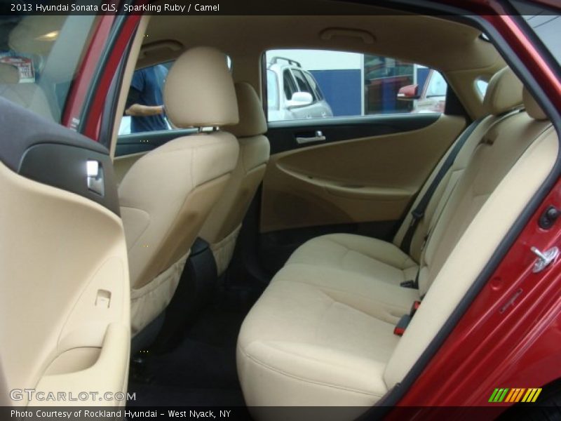 Sparkling Ruby / Camel 2013 Hyundai Sonata GLS