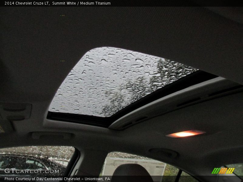 Summit White / Medium Titanium 2014 Chevrolet Cruze LT