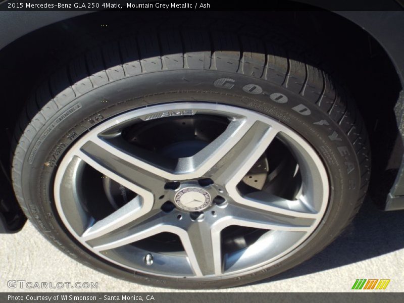 Mountain Grey Metallic / Ash 2015 Mercedes-Benz GLA 250 4Matic