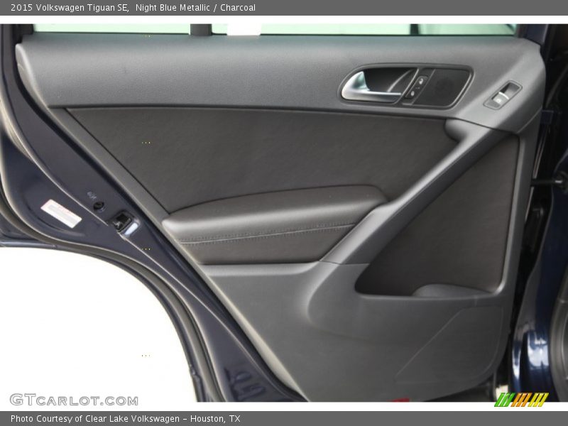 Night Blue Metallic / Charcoal 2015 Volkswagen Tiguan SE