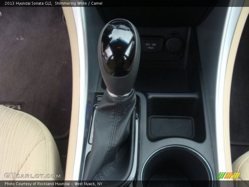 Shimmering White / Camel 2013 Hyundai Sonata GLS