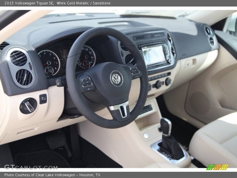 White Gold Metallic / Sandstone 2015 Volkswagen Tiguan SE