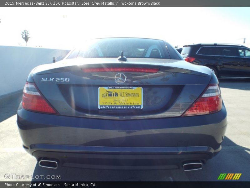 Steel Grey Metallic / Two-tone Brown/Black 2015 Mercedes-Benz SLK 250 Roadster