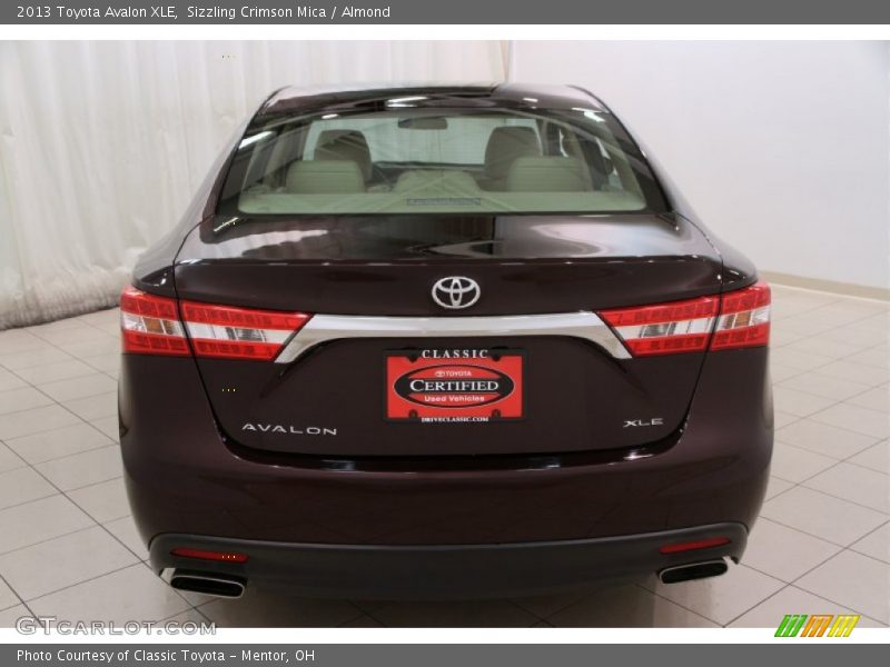 Sizzling Crimson Mica / Almond 2013 Toyota Avalon XLE