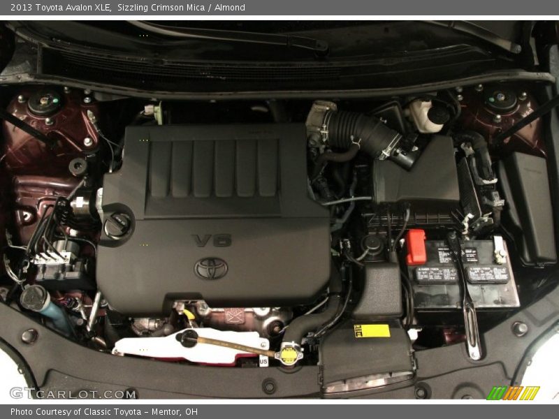 Sizzling Crimson Mica / Almond 2013 Toyota Avalon XLE