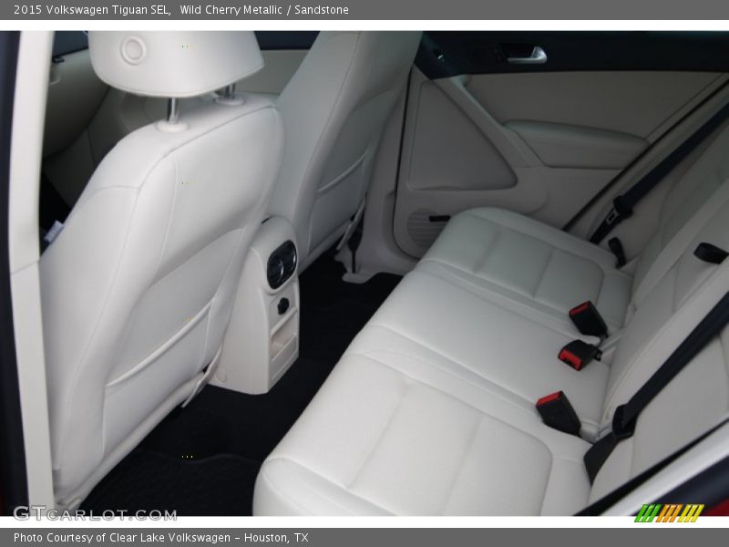Wild Cherry Metallic / Sandstone 2015 Volkswagen Tiguan SEL