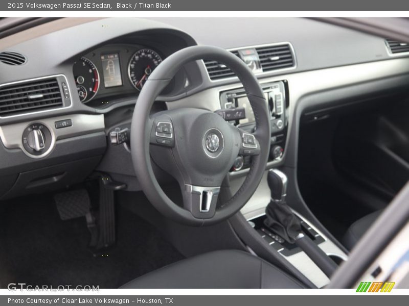 Black / Titan Black 2015 Volkswagen Passat SE Sedan