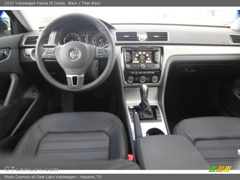 Black / Titan Black 2015 Volkswagen Passat SE Sedan
