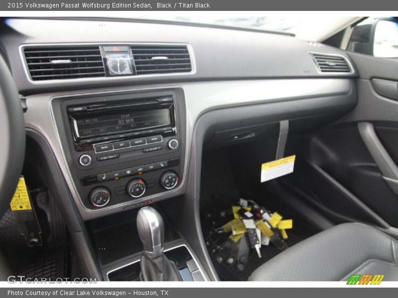 Black / Titan Black 2015 Volkswagen Passat Wolfsburg Edition Sedan