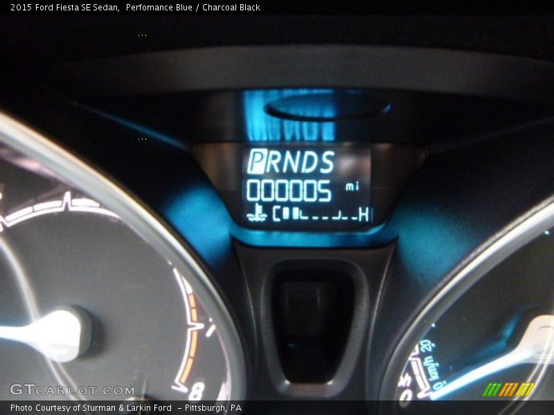 Perfomance Blue / Charcoal Black 2015 Ford Fiesta SE Sedan