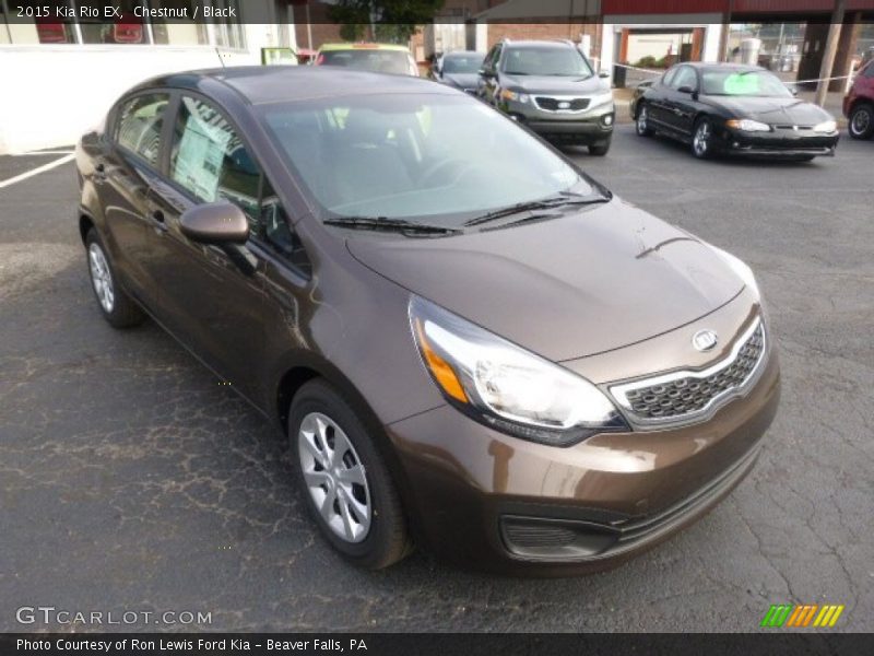 Front 3/4 View of 2015 Rio EX