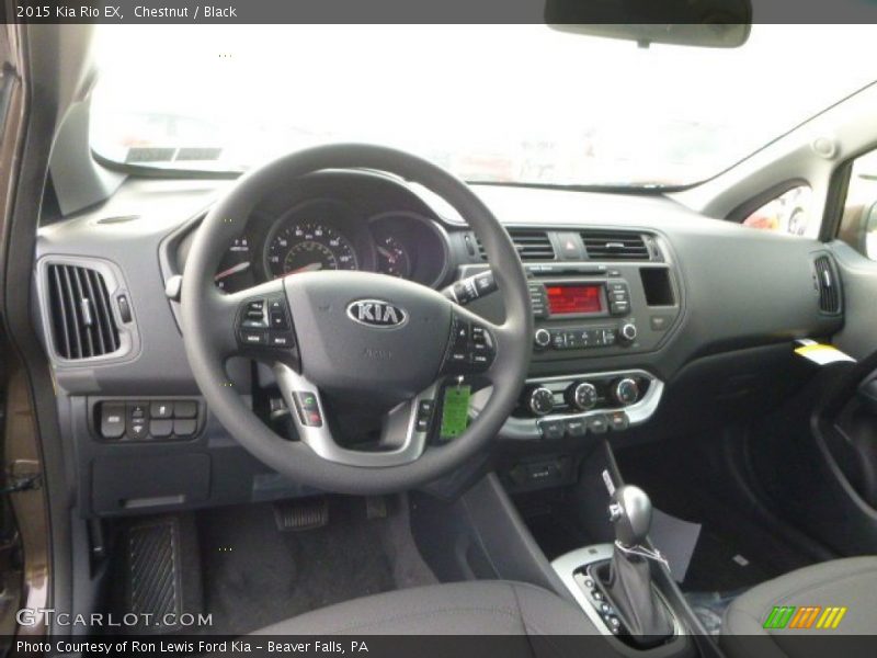 Dashboard of 2015 Rio EX