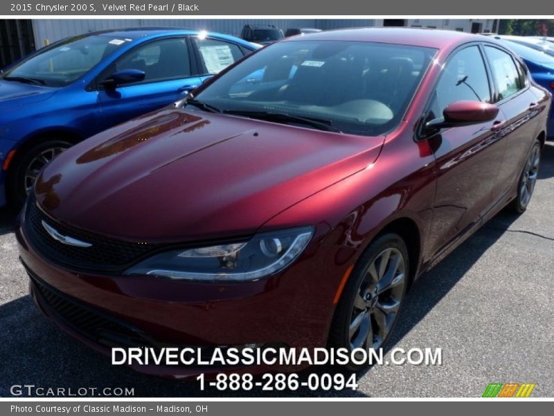 Velvet Red Pearl / Black 2015 Chrysler 200 S