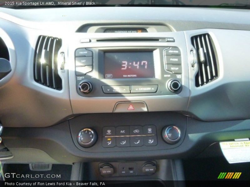 Mineral Silver / Black 2015 Kia Sportage LX AWD