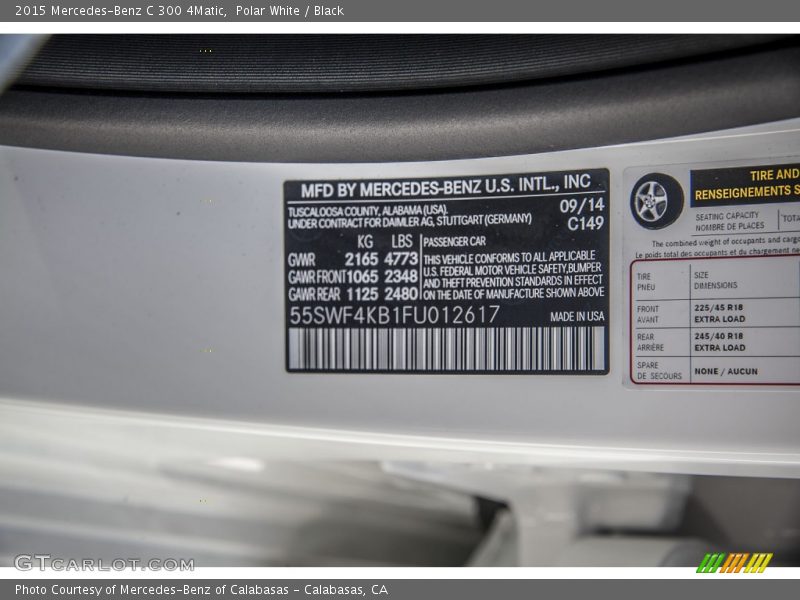 Polar White / Black 2015 Mercedes-Benz C 300 4Matic