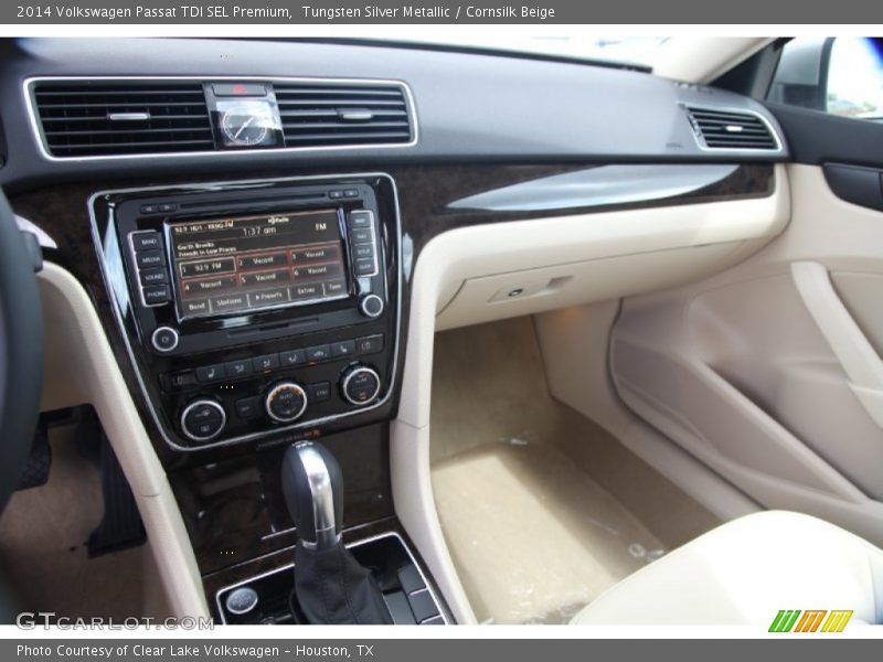 Tungsten Silver Metallic / Cornsilk Beige 2014 Volkswagen Passat TDI SEL Premium