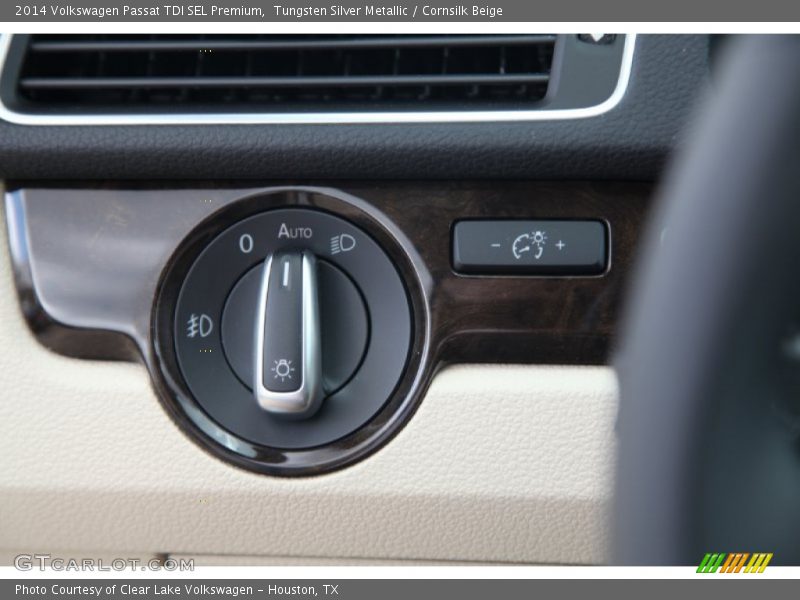 Tungsten Silver Metallic / Cornsilk Beige 2014 Volkswagen Passat TDI SEL Premium