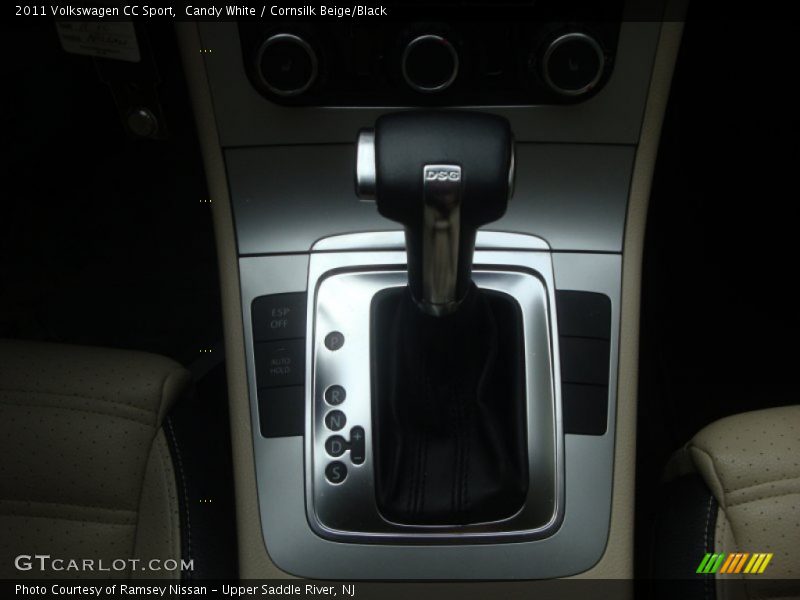 Candy White / Cornsilk Beige/Black 2011 Volkswagen CC Sport