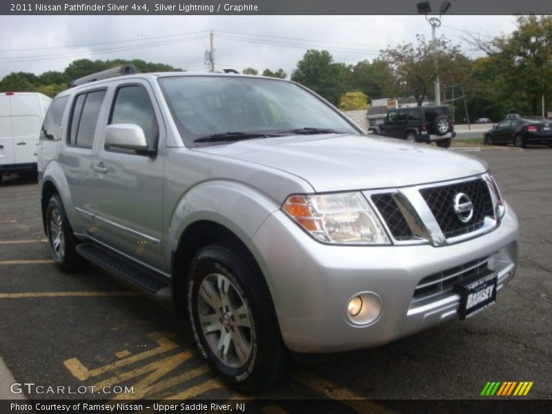 Silver Lightning / Graphite 2011 Nissan Pathfinder Silver 4x4
