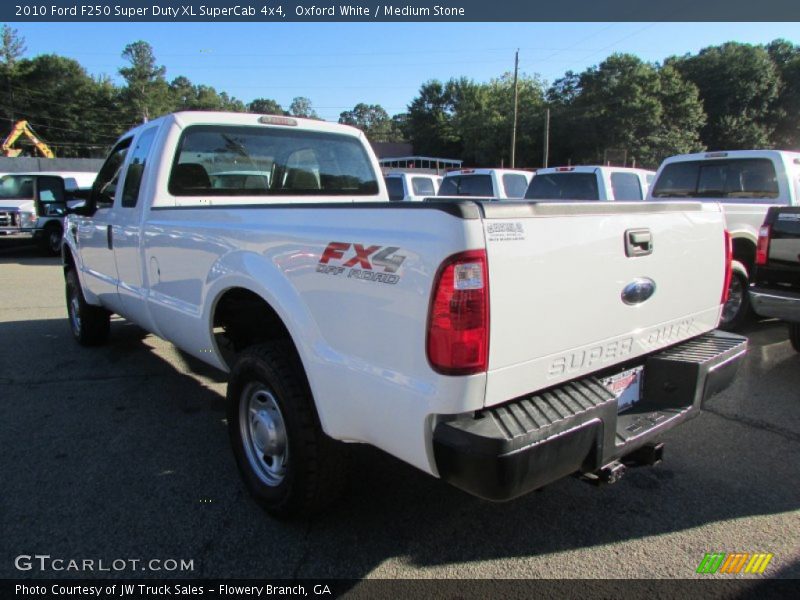 Oxford White / Medium Stone 2010 Ford F250 Super Duty XL SuperCab 4x4