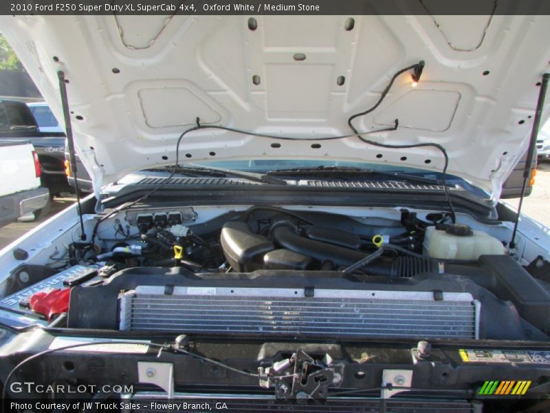 Oxford White / Medium Stone 2010 Ford F250 Super Duty XL SuperCab 4x4