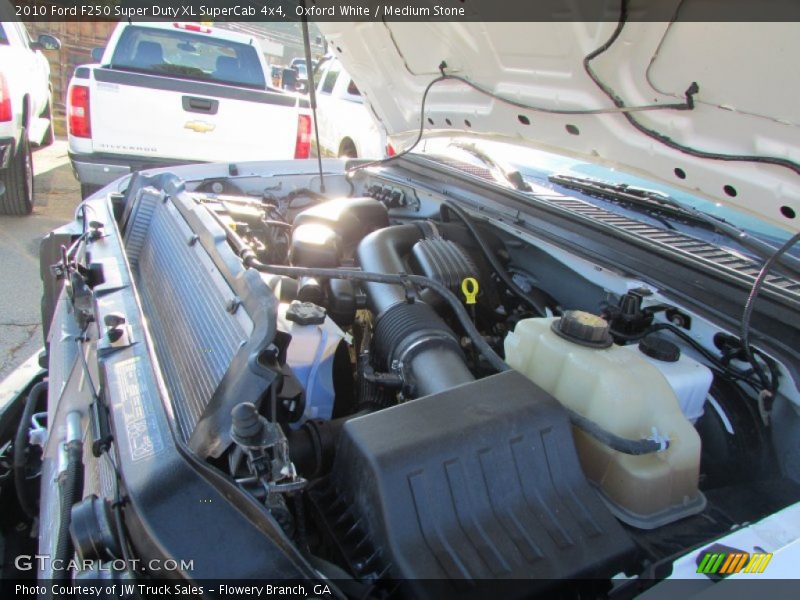 Oxford White / Medium Stone 2010 Ford F250 Super Duty XL SuperCab 4x4