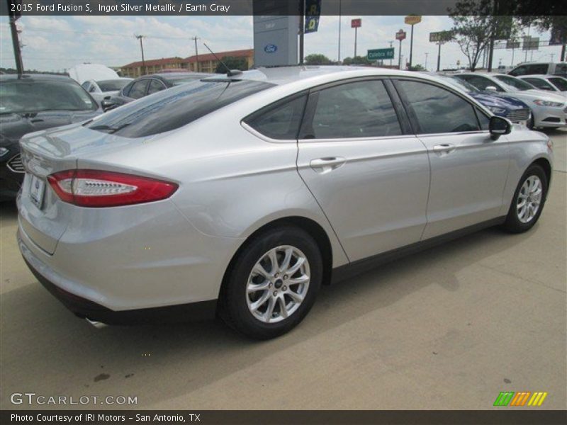 Ingot Silver Metallic / Earth Gray 2015 Ford Fusion S